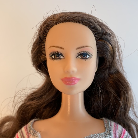 Mattel -Barbie Doll Lea Happy Family Neighborhood G4336 - Rare! TLC please read - Picture 3 of 16